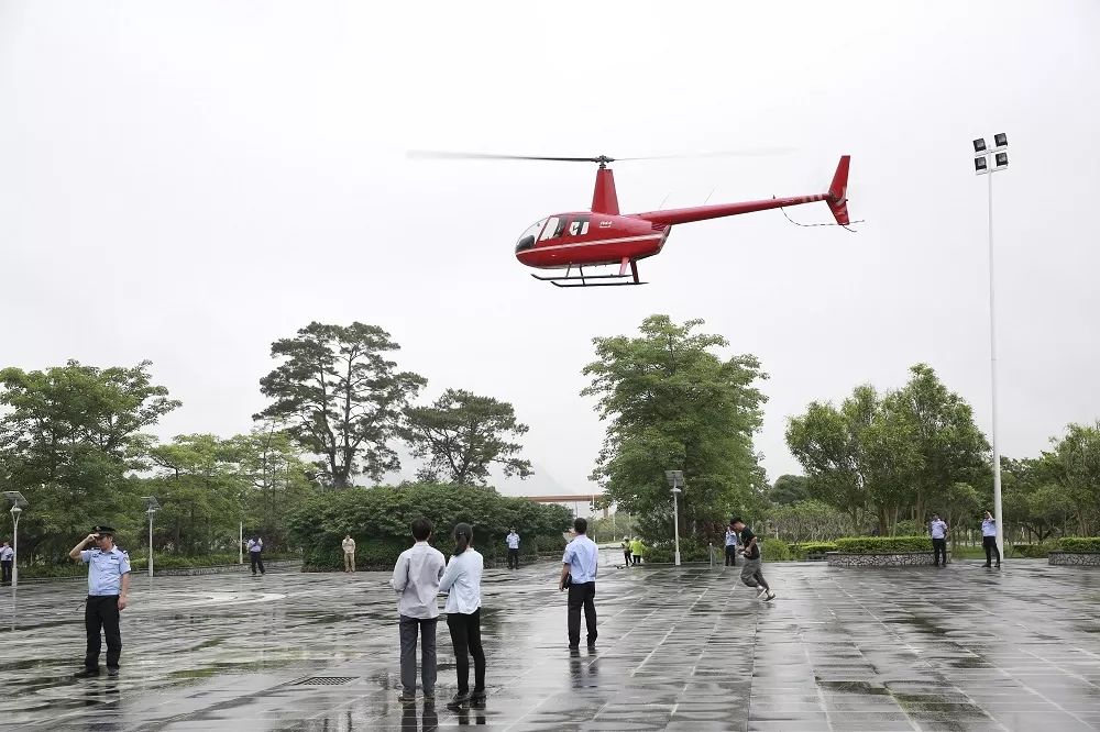 资讯|你所期待的山地运动飞行节来了，它就在“春花、夏瀑、秋云、冬雪”的大明山