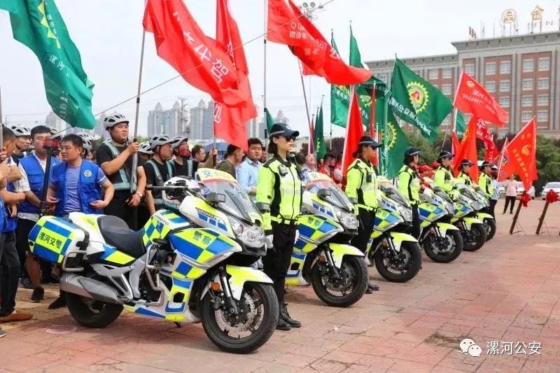 端午遇高考禁毒同行,端午遇高考交警