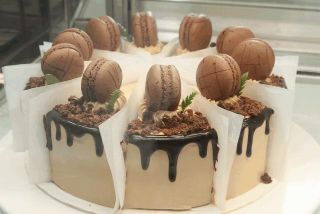 港丽杭大店开卖蛋糕了!精致的裱花蛋糕,秒杀连锁的奶酪茶……没想到你是这样的港丽