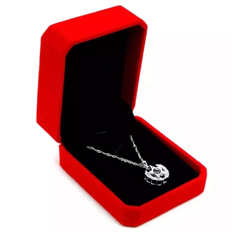 女朋友没有安全感安慰的话语,为什么女朋友没安全感经常提分手