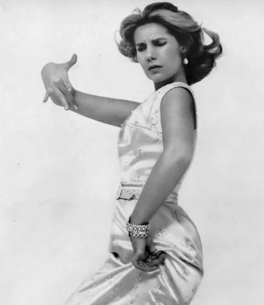 她是英女王闺蜜，拥有“至蓝之血”，却在82岁为爱舍弃百亿身家