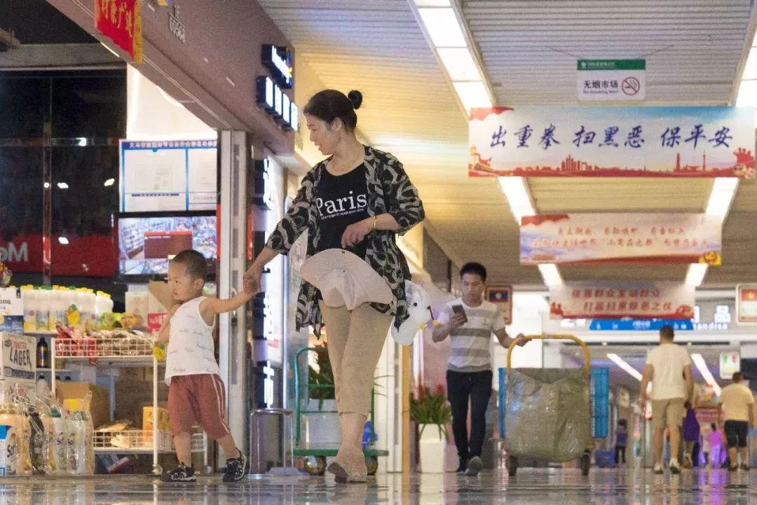 义乌鸡毛换糖小商品,从鸡毛换糖到世界超市