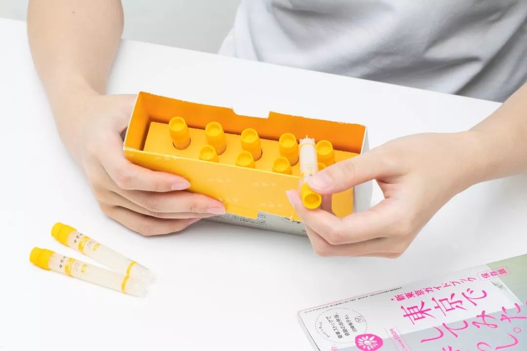 44岁的她竟睡服半个娱乐圈，被亿万直男跪舔！遭小S妒忌十年：凭什么