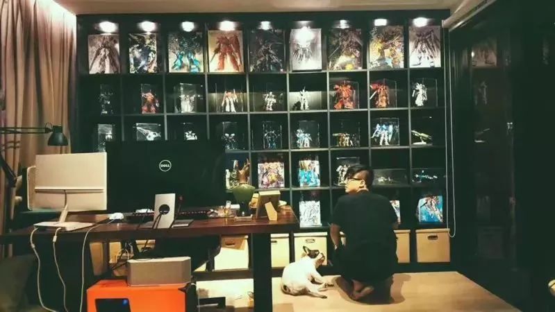 为了鞋带买了一双鞋子,yeezy反光鞋带