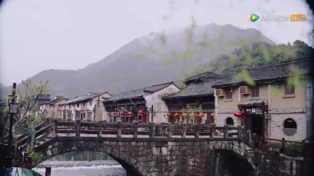 有没有最近很火的古装剧,那些让人惊艳的古装剧