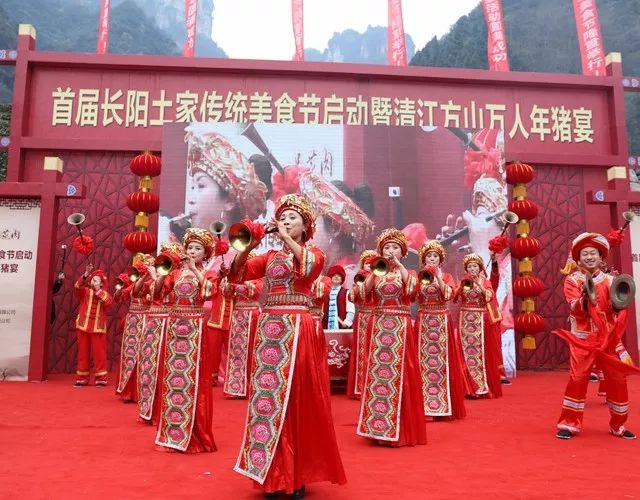 长阳是一个山清水秀的好地方,长阳很美的城