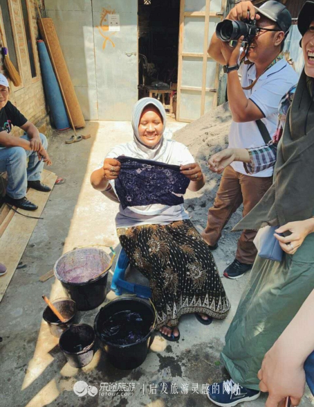 亲身体验刺绣,蜡染体验中国非遗