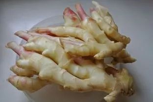 夏天吃姜能治百病,中医专家讲解吃生姜的作用有哪些