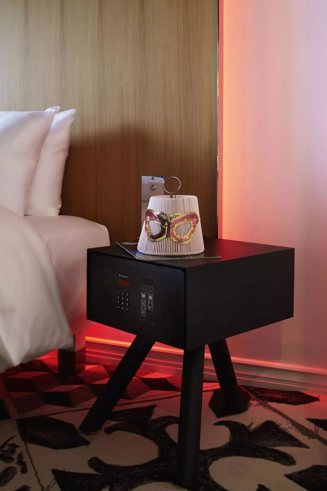 当代年轻人开房规定,年轻人开房规定