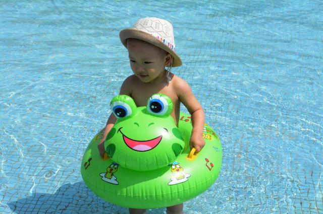 智圣汤泉一日游,炎炎夏日不用出门也能遨游世界