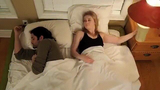 智能止鼾神器防止打呼噜超声波,智能止鼾器治疗打鼾