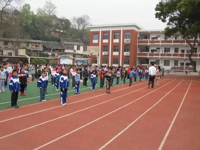 校招宜家工作待遇怎么样,宜家工作人员待遇