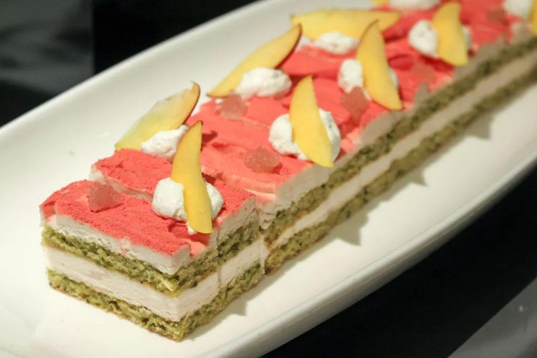 ¥498起/2位|西湖畔传奇酒店!6种口味小龙虾+美国生蚝+澳牛不限量!千岛湖啤酒尽情畅饮