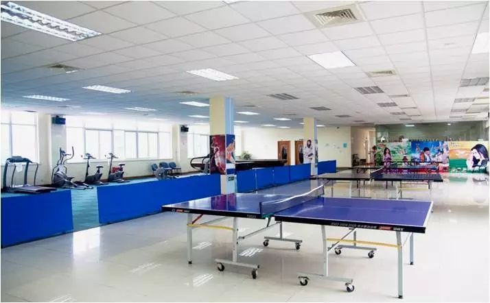 这里是工程师的福地，食住行全包啦