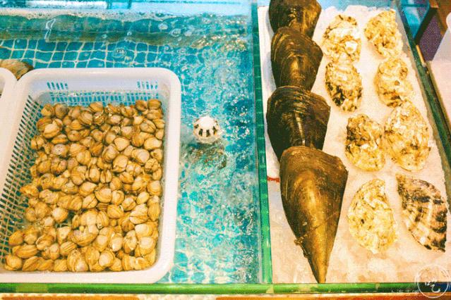 100多就能吃一顿港式打边炉,人均100让你吃个够的海鲜自助餐