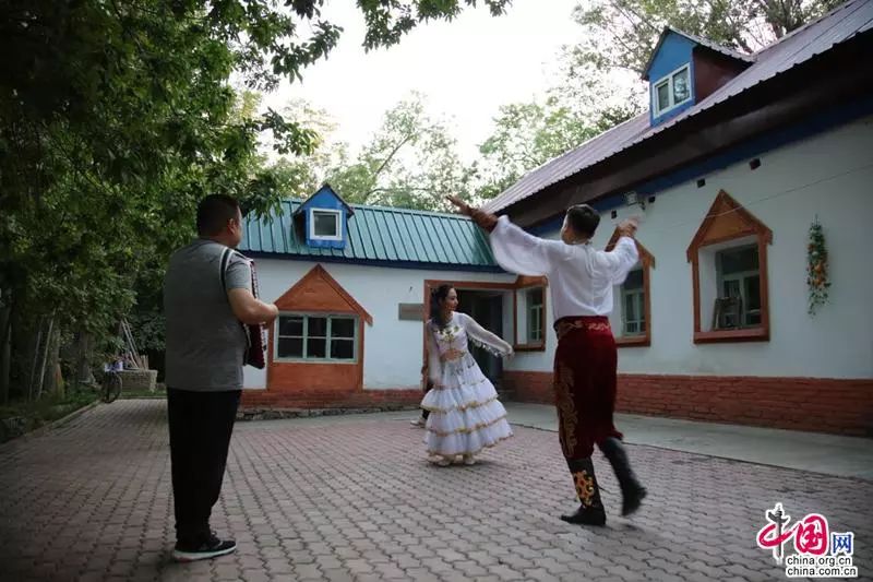 塔城印象红瓶酒,塔城映像