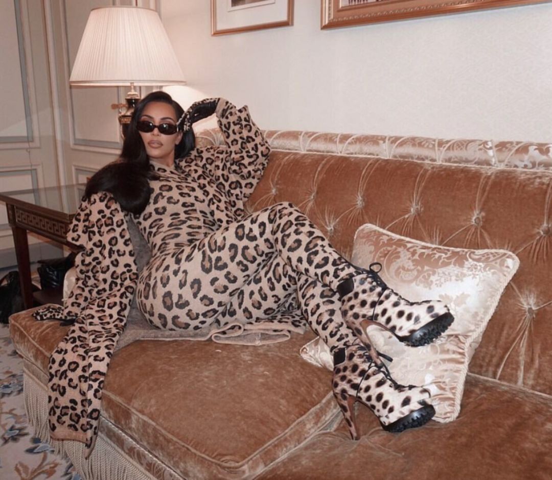 选鞋跟的尺码公式,女生下半年穿什么高跟鞋