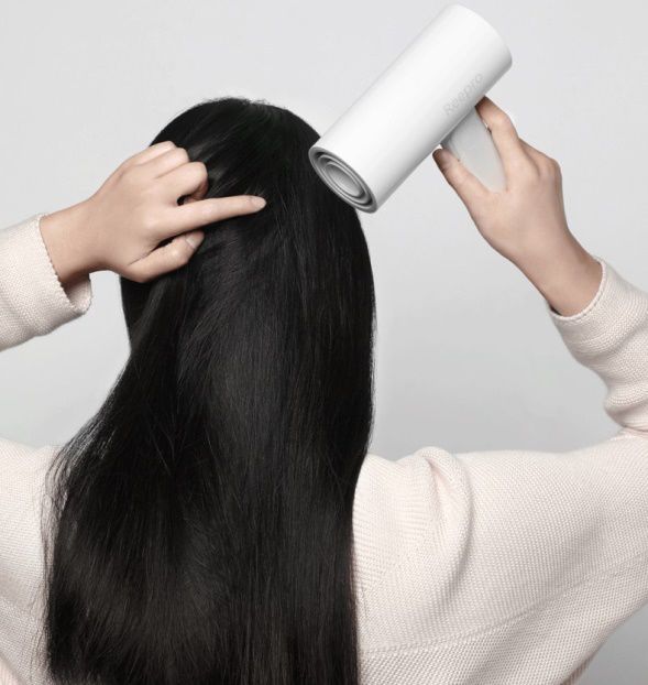 告别tony不是梦！快速干发还养发的吹风机，一梳还能造型