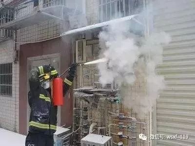 电线起火原因与处置方法推荐,电线接头起火什么原因