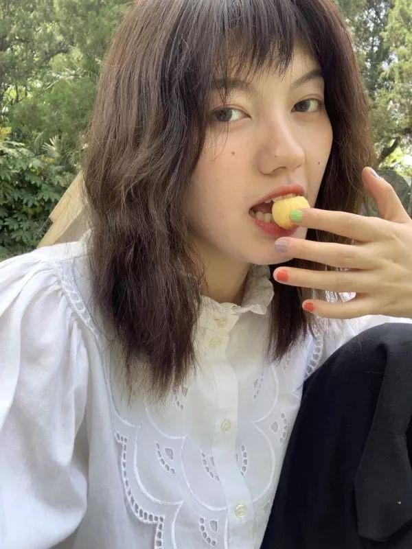 脸上有痣是不是代表有福,脸上长痣的前提是什么