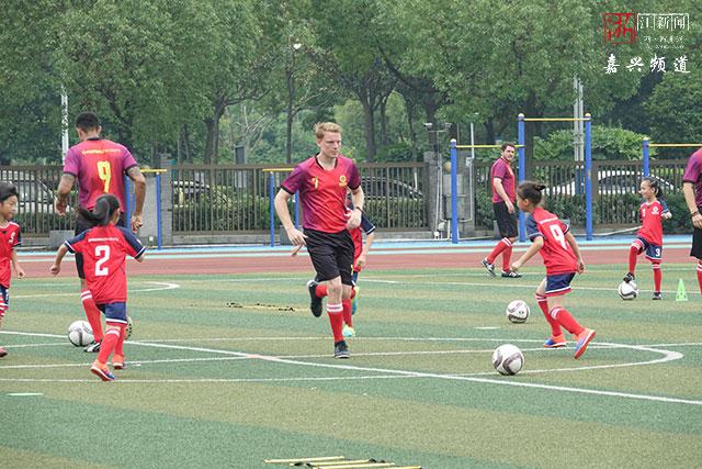 洋教练足球,洋教练直播