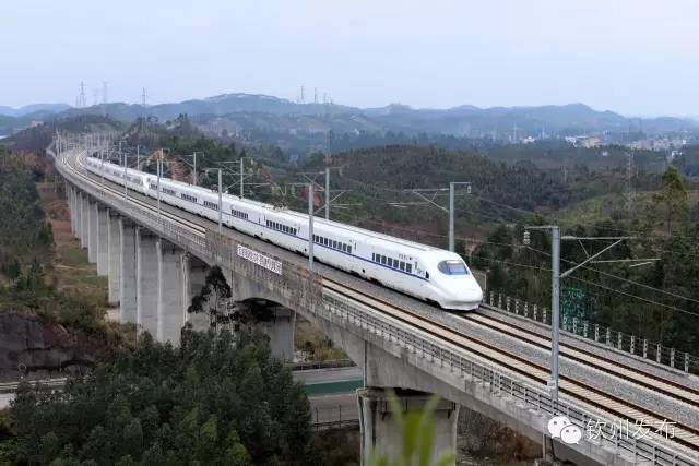 乘坐飞机的免费机票,坐飞机免费领机票