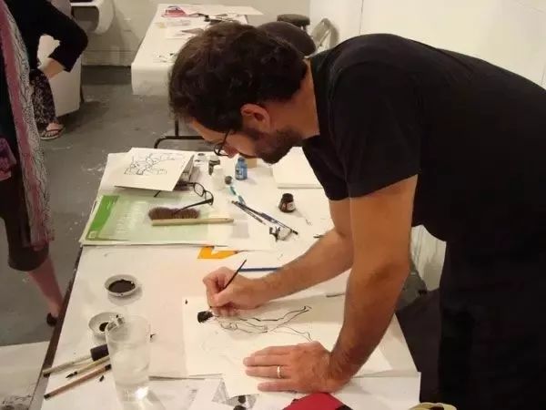 漫画物理和物理启蒙哪个更实用,看物理漫画书