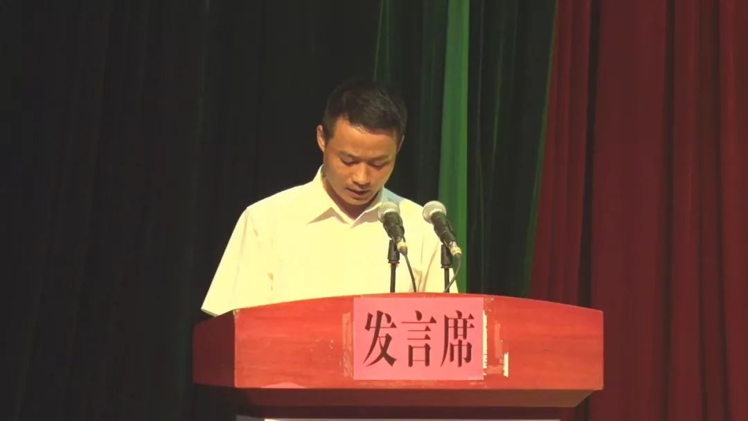 福贡县城拆迁安置点,福贡县阿路底易地扶贫安置点