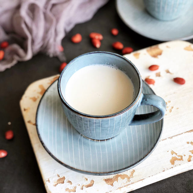 男性吃什么东西美白最快,男性美白护肤品