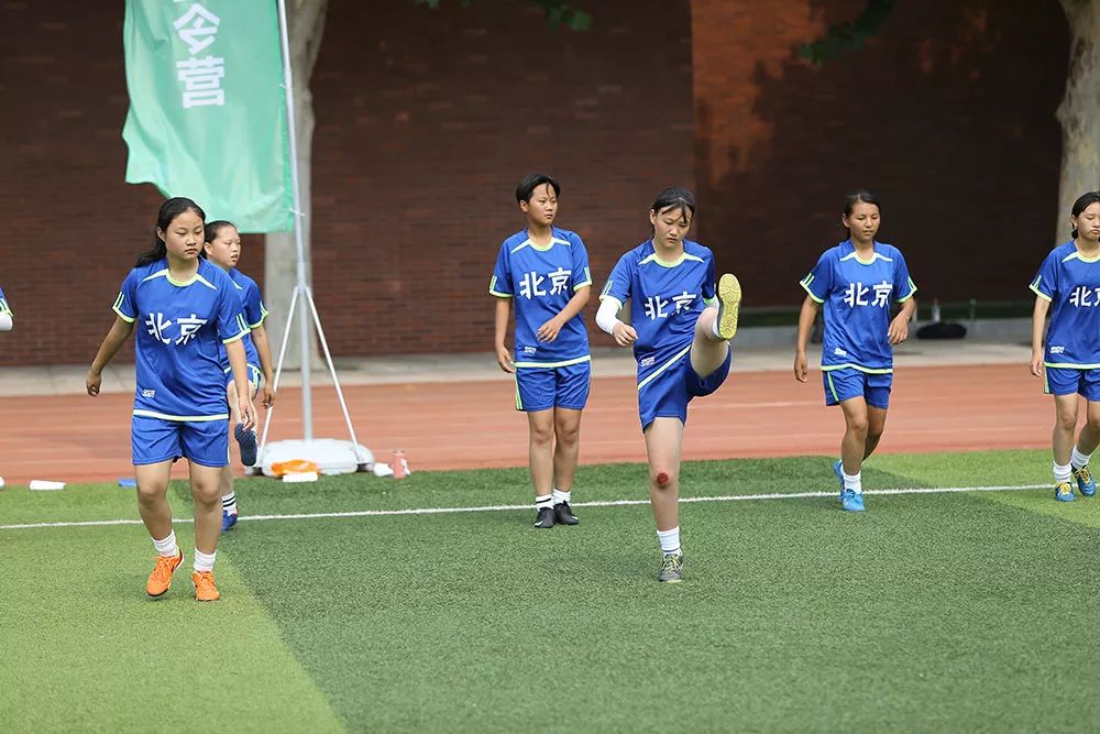 北京足球场地夏令营,北京足球夏令营训练