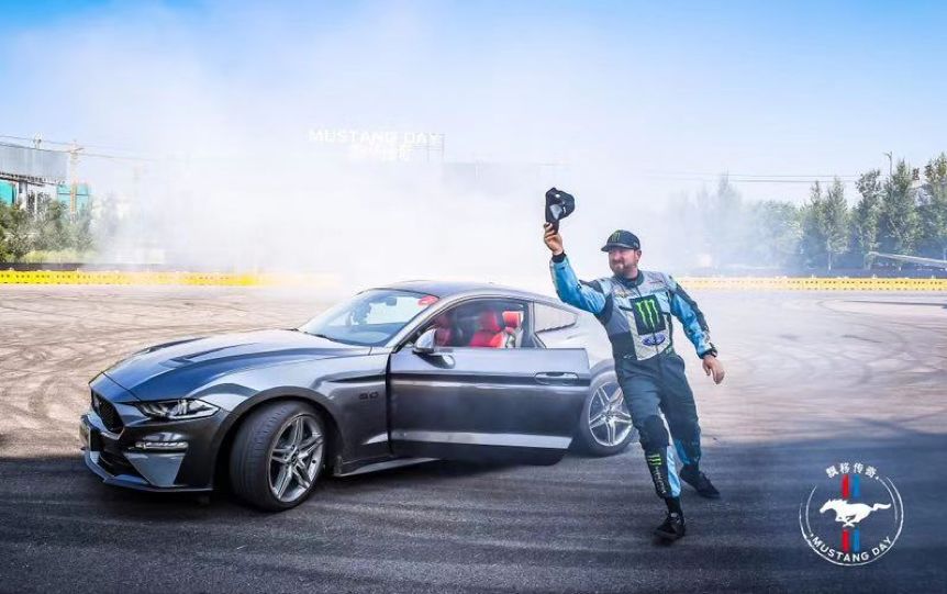 如何用最少的钱改最漂亮的车,怎么把车改成漂移神车