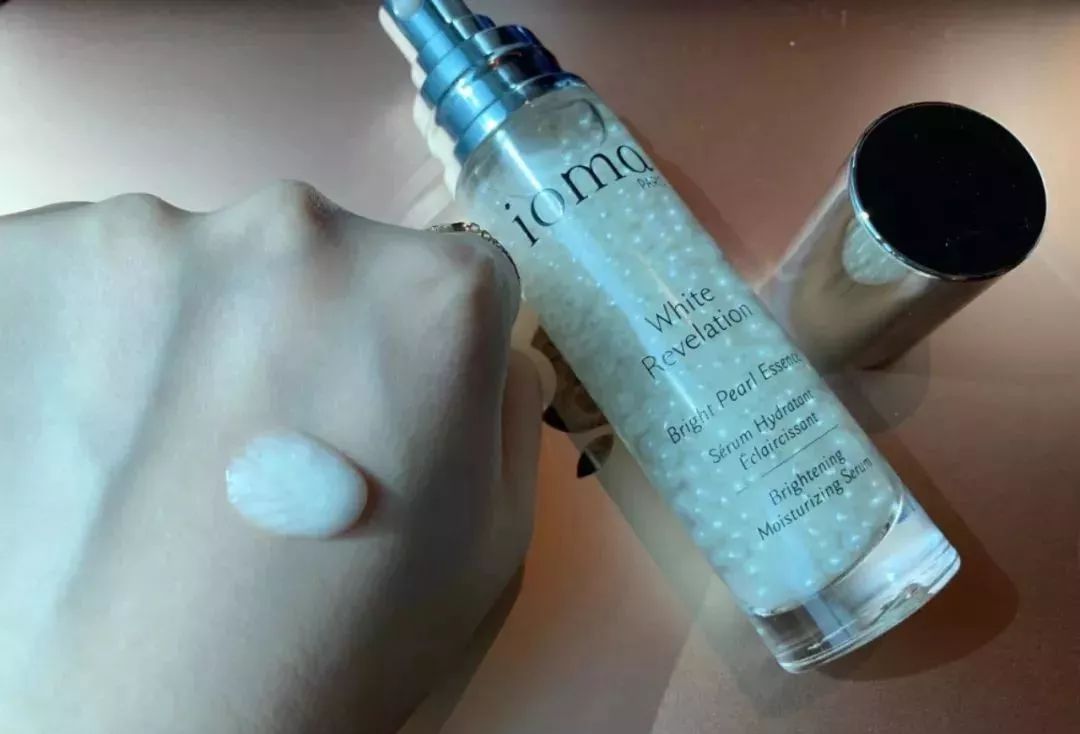 工作日明星夫妻档，红红火火幸福撒狗粮