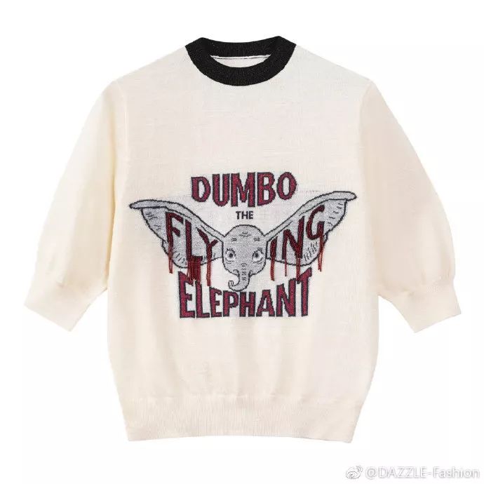 优衣库t恤经典,最近很火的网红t恤优衣库