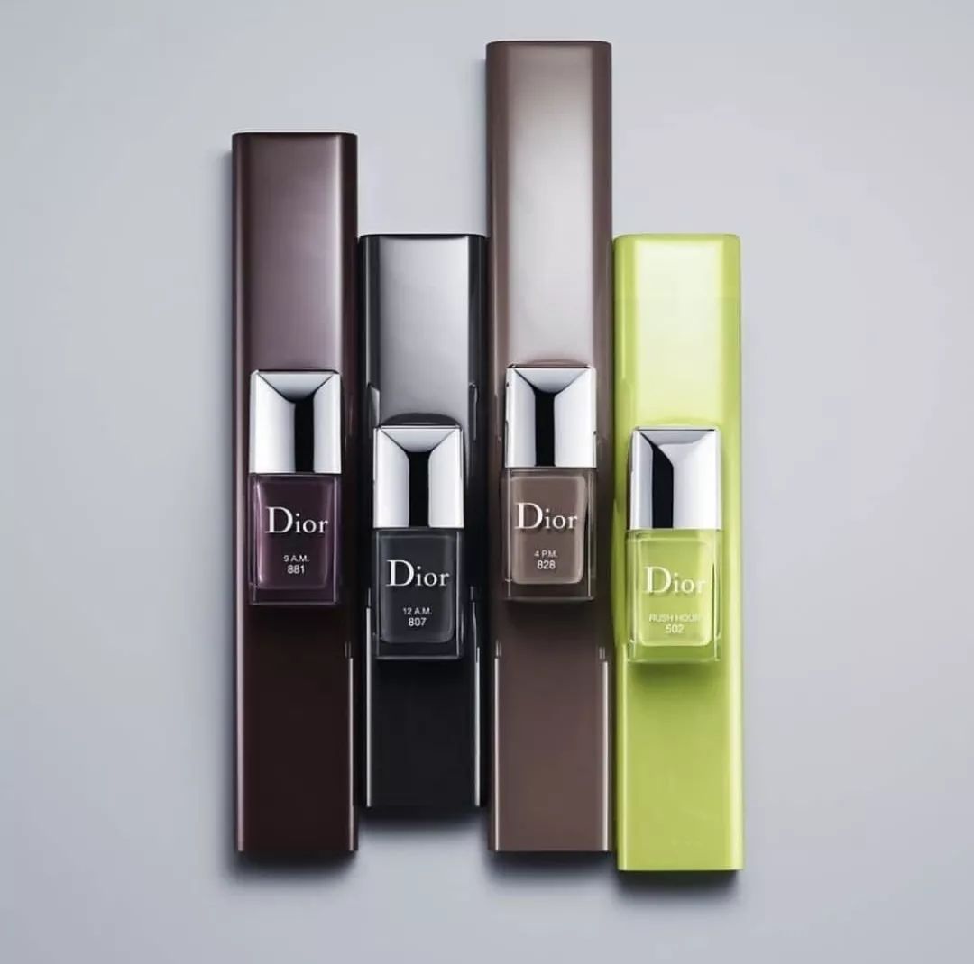 Beauty|CHANEL开挂、DIOR大女人？一线秋季彩妆速递