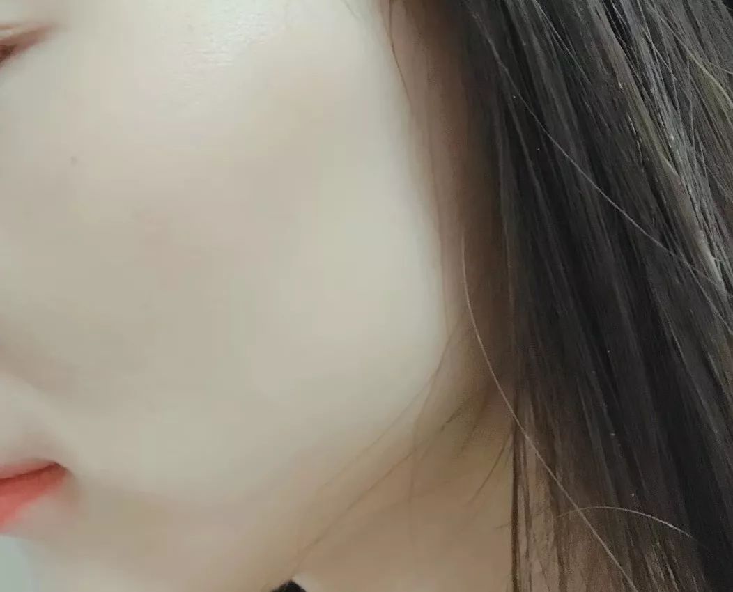 脸上搓出3斤泥！难怪又黄又暗又黑头！10秒给脸蛋“剥壳”，厉害