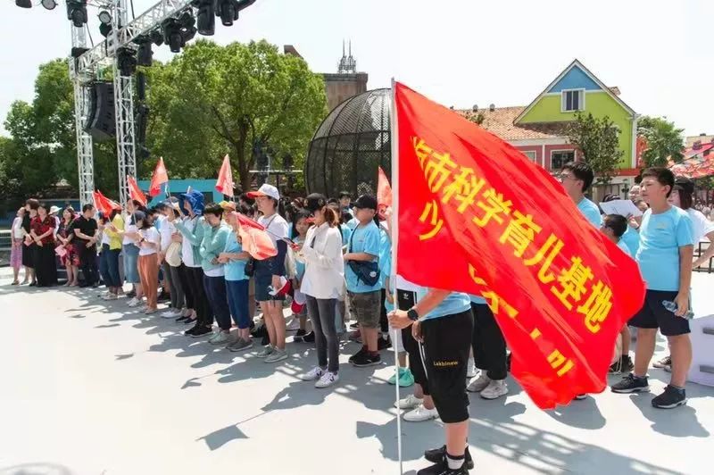 青少年暑期七彩夏令营系列活动,暑假夏令营让你嗨翻天