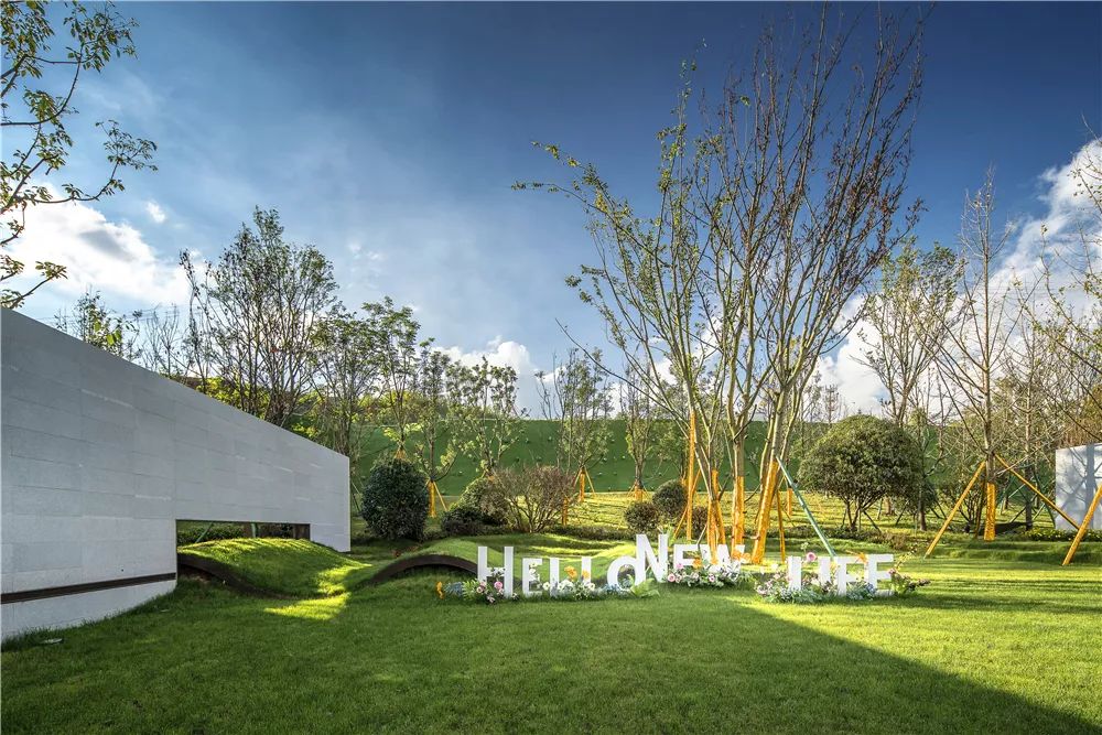 昆明中梁首府最新进展,昆明中梁首府风格