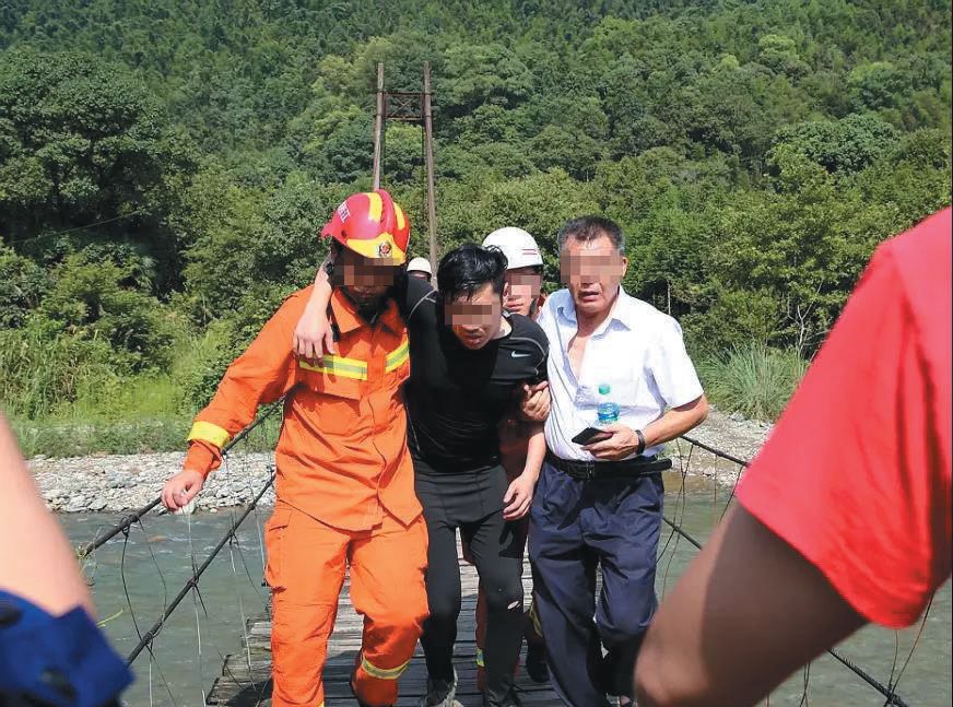 驴友死亡真相大揭秘,驴友死亡的真实案例