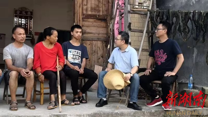 一路寻访，一路阳光！你们让更多人懂得：我本幸福，更需珍惜