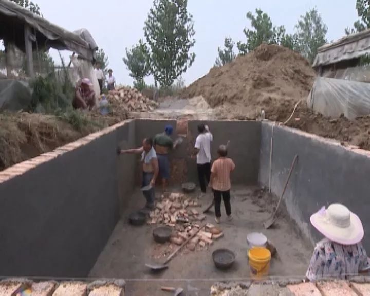 澶╁搴欓晣涓夎仈,鍏婚腑浜т笟鍙戝睍