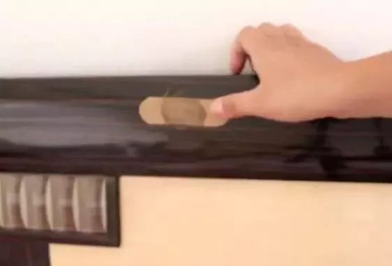 风油精滴在手机上效果太神奇了,风油精怎么滴最有效