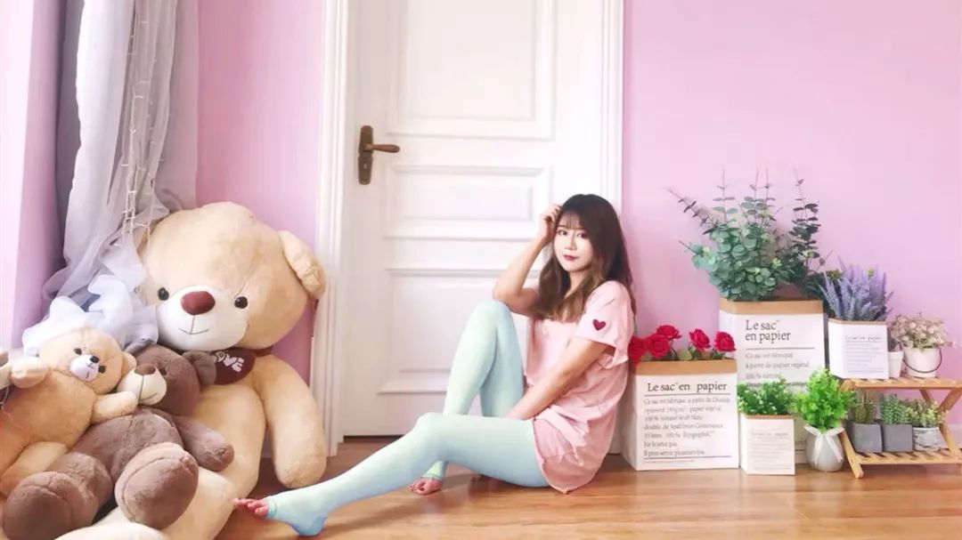 和闺蜜在一起逛街,和闺蜜一起逛街总感觉自卑