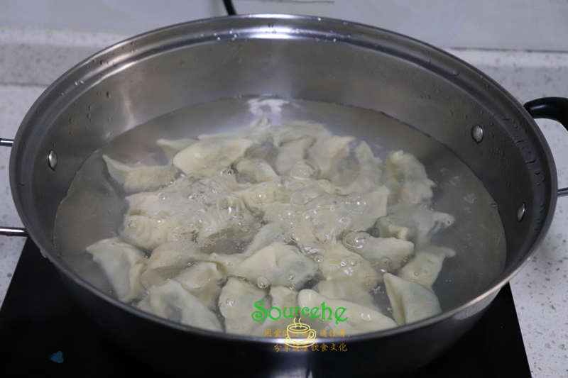 白萝卜和茴香肉包饺子,猪肉茴香水饺怎么调馅好吃