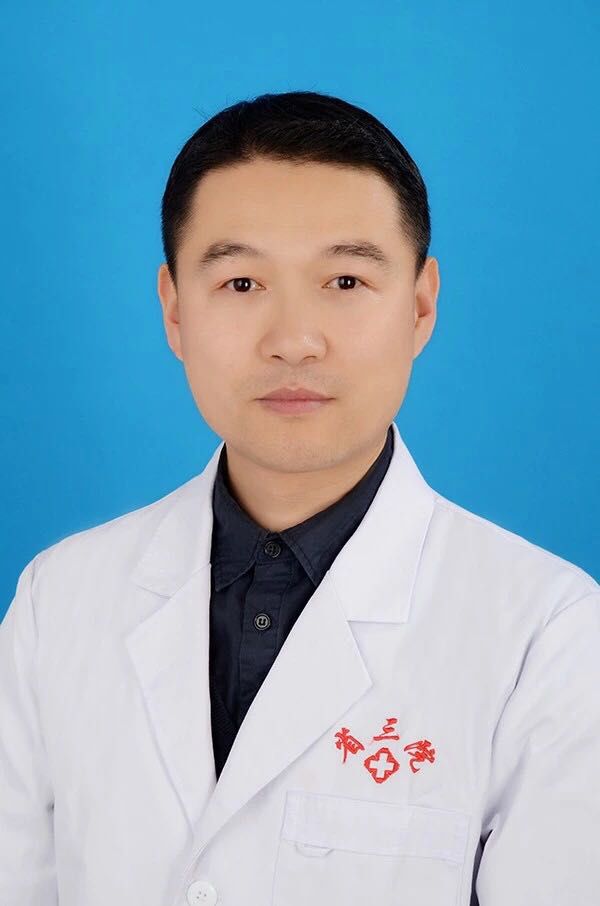 李蕴麟颈肩腰腿痛诊所,李蕴麟教授坐诊时间