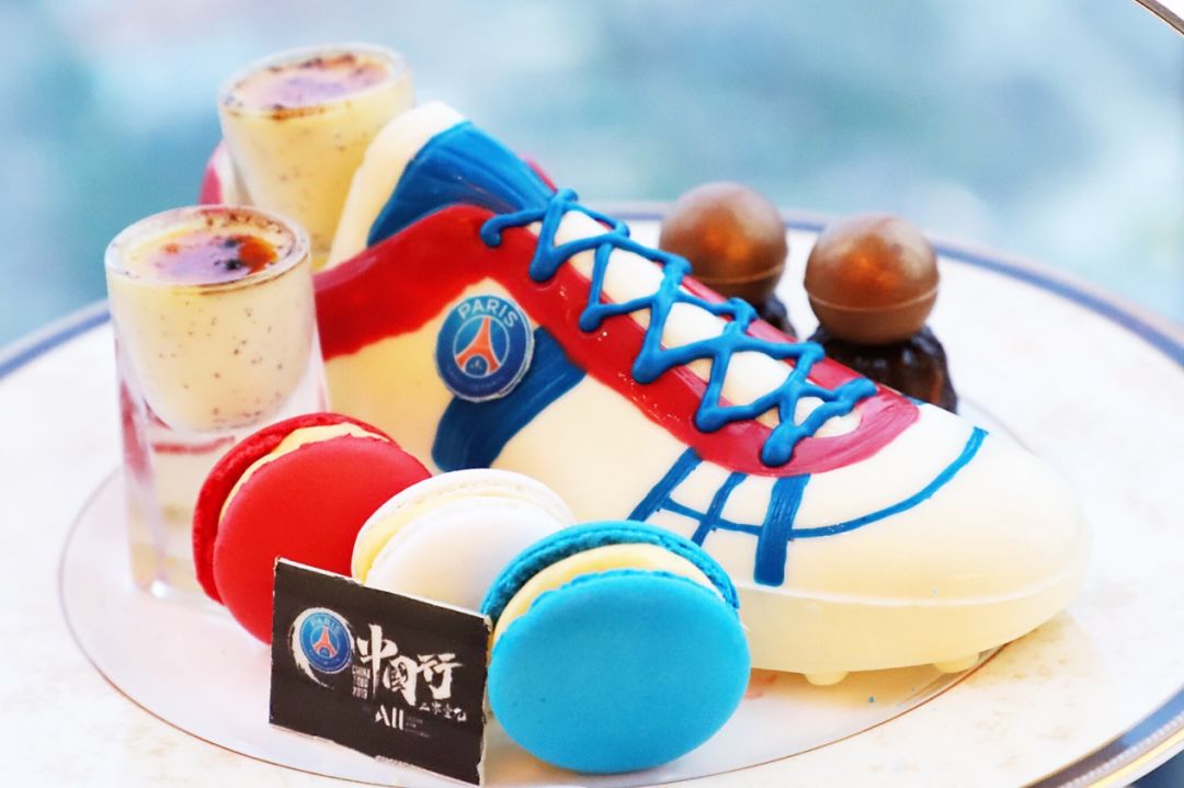 巴黎圣日耳曼内马尔姆巴佩跳舞,巴黎圣日耳曼姆巴佩内马尔圣诞