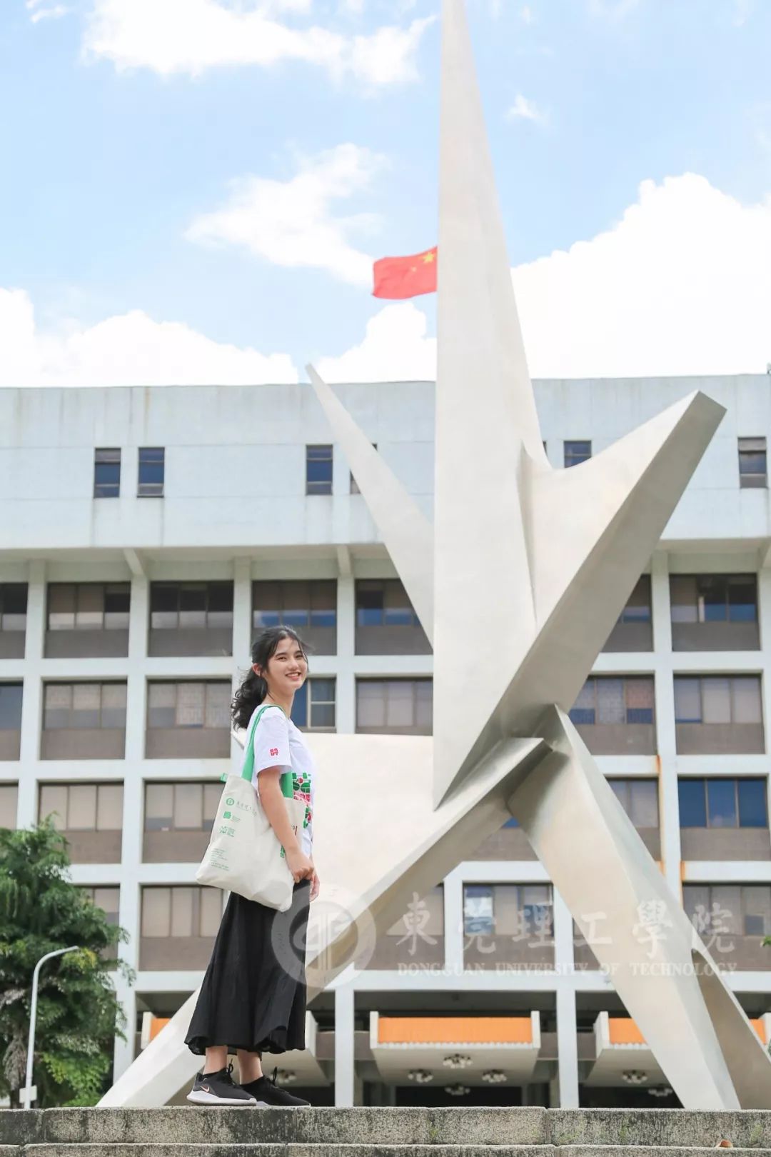 气派！莞工录取通知书独领风骚！这就是今年最美通知书吗？