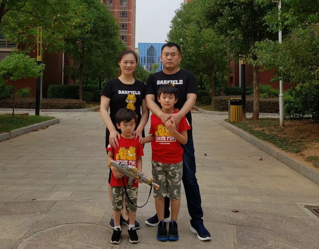 枣庄十佳军嫂颁奖典礼视频,十佳好军嫂纪录片