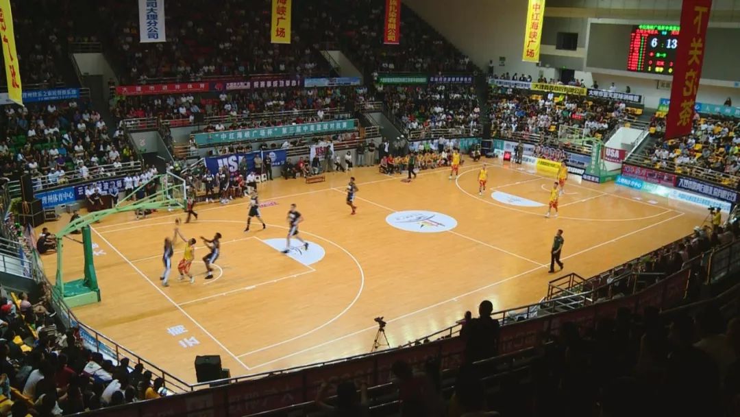 这个球赛精彩！大理花语牧场全明星队对阵美国鹰队