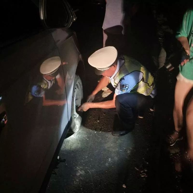 警界传真全部视频,警界传真遇险情