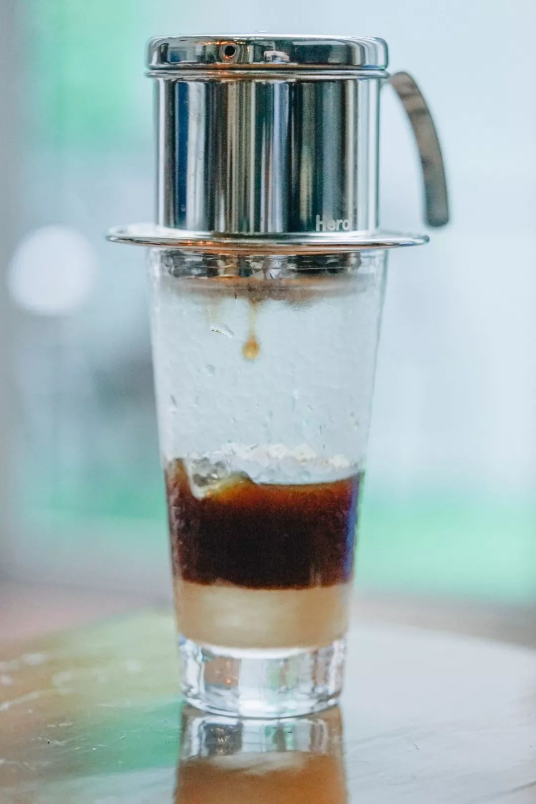 网购越南土特产|炼奶冰咖法包猪肝酱扎肉春卷虾片，一个下午茶全都拥有